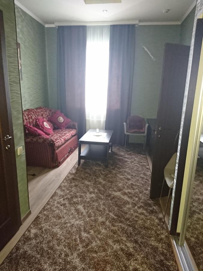 Mishel Plus Hotel Kharkov Ngoại thất bức ảnh