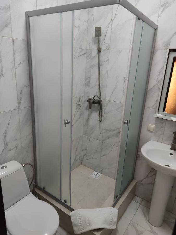 Mishel Plus Hotel Kharkov Ngoại thất bức ảnh